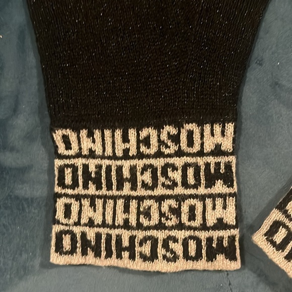 Moschino Gloves - Picture 4 of 5